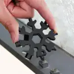 18 in 1 Multi-Purpose Snowflake Shaped Stainless Steel Screwdriver Tool U01