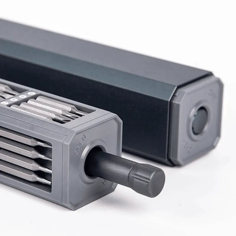 Magnetic Case